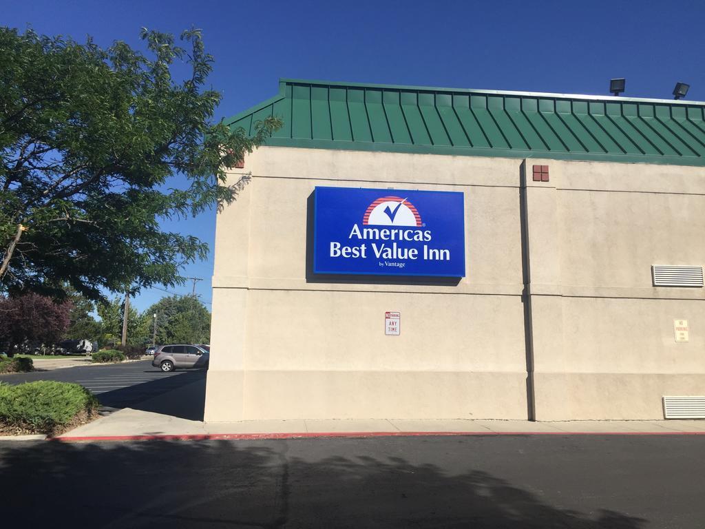 Americas Best Value Inn & Suites-Boise Exterior photo